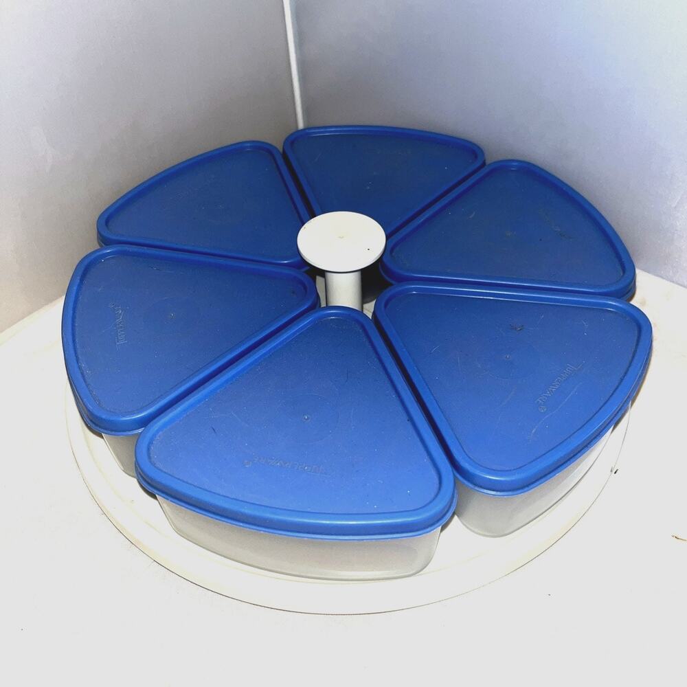 Vintage Tupperware Blue Lazy Susan Revolving 6 Pie Wedge Shaped Containers
